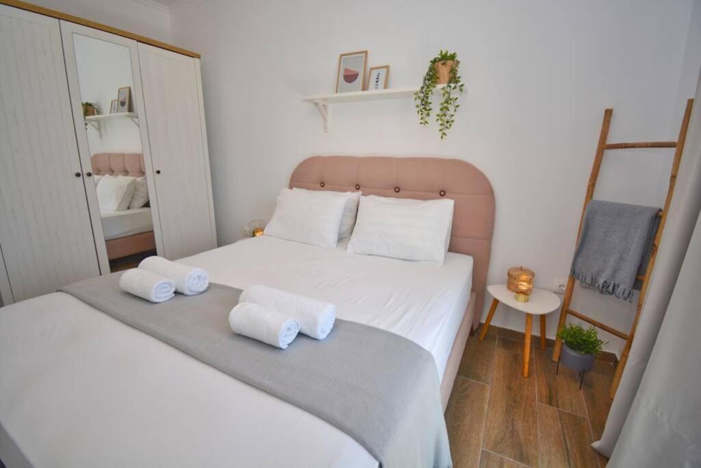 Potamos Deluxe White Apartment Экстерьер фото